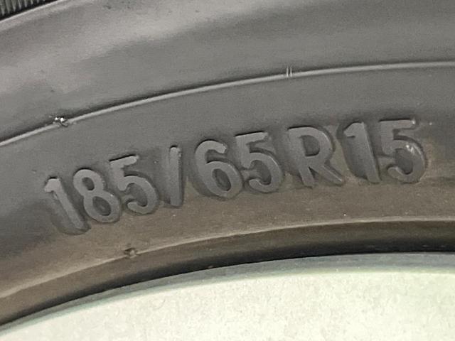 アクア Ｘ　純正ディスプレイオーディオ　パノラミックビューモニター　セーフティセンス　レーダークルーズ　禁煙車　コーナーセンサー　スマートキー　ビルトインＥＴＣ　オートハイビーム　車線逸脱警報　オートエアコン（29枚目）