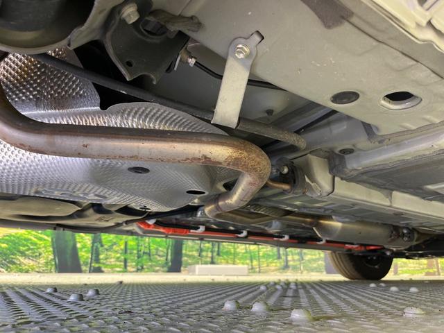 アクア Ｘ　純正ディスプレイオーディオ　パノラミックビューモニター　セーフティセンス　レーダークルーズ　禁煙車　コーナーセンサー　スマートキー　ビルトインＥＴＣ　オートハイビーム　車線逸脱警報　オートエアコン（35枚目）