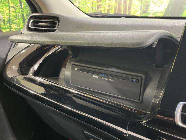 アクア Ｘ　純正ディスプレイオーディオ　パノラミックビューモニター　セーフティセンス　レーダークルーズ　禁煙車　コーナーセンサー　スマートキー　ビルトインＥＴＣ　オートハイビーム　車線逸脱警報　オートエアコン（43枚目）