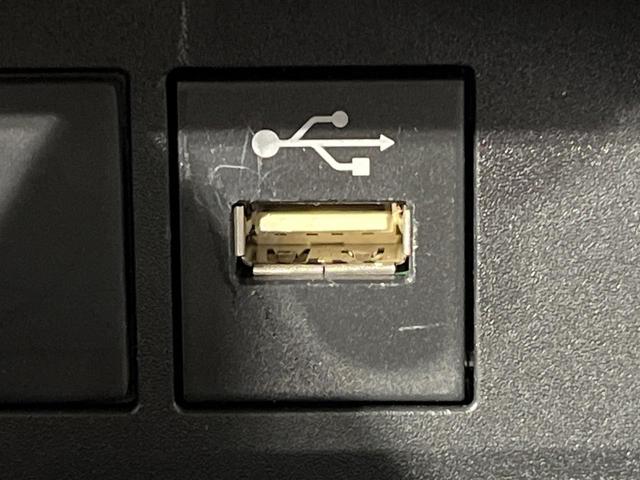 アクア Ｘ　純正ディスプレイオーディオ　パノラミックビューモニター　セーフティセンス　レーダークルーズ　禁煙車　コーナーセンサー　スマートキー　ビルトインＥＴＣ　オートハイビーム　車線逸脱警報　オートエアコン（49枚目）