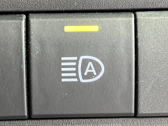 アクア Ｘ　純正ディスプレイオーディオ　パノラミックビューモニター　セーフティセンス　レーダークルーズ　禁煙車　コーナーセンサー　スマートキー　ビルトインＥＴＣ　オートハイビーム　車線逸脱警報　オートエアコン（54枚目）