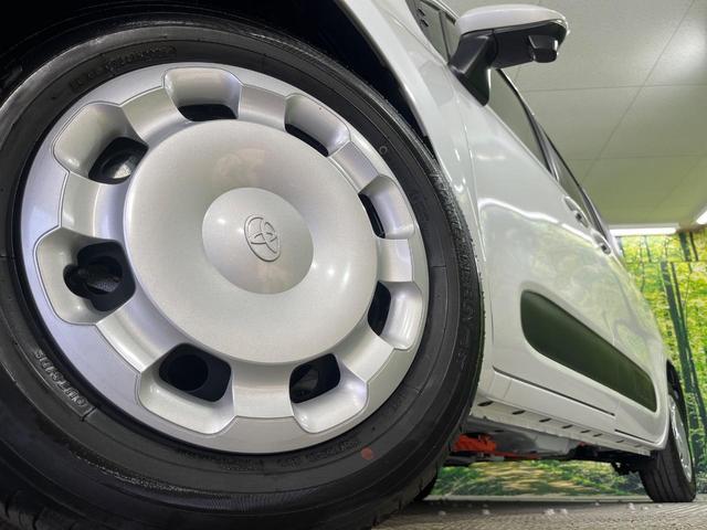 シエンタ ハイブリッドＸ　登録済未使用車　７人乗り　レーダークルーズ　電動スライドドア　衝突被害軽減システム　コーナーセンサー　オートエアコン　トヨタセーフティセンス　スマートキー　ＬＥＤヘッドライト　オートハイビーム（13枚目）