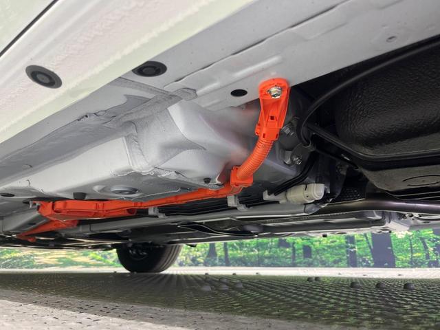 シエンタ ハイブリッドＸ　登録済未使用車　７人乗り　レーダークルーズ　電動スライドドア　衝突被害軽減システム　コーナーセンサー　オートエアコン　トヨタセーフティセンス　スマートキー　ＬＥＤヘッドライト　オートハイビーム（22枚目）