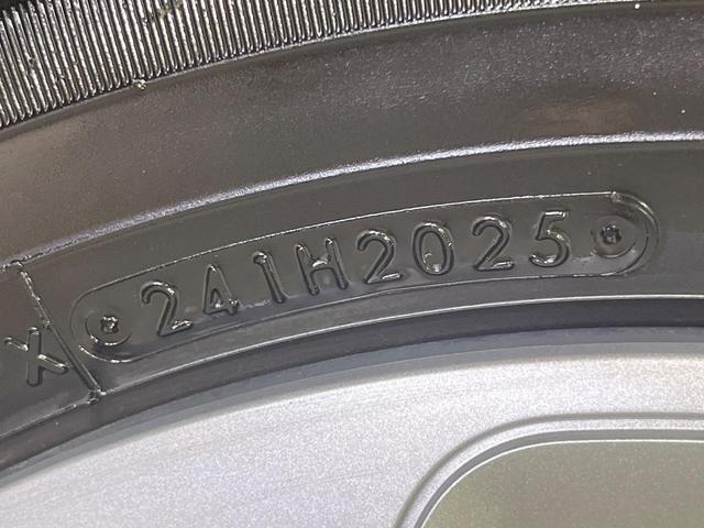 シエンタ ハイブリッドＸ　登録済未使用車　７人乗り　レーダークルーズ　電動スライドドア　衝突被害軽減システム　コーナーセンサー　オートエアコン　トヨタセーフティセンス　スマートキー　ＬＥＤヘッドライト　オートハイビーム（28枚目）