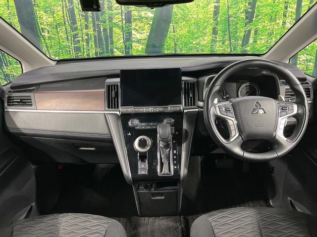 デリカD:5 G 禁煙車 4WD BIG-X11型ナビ バックカメラ ETC 両側電動スライドドア 衝突被害軽減装置 レーダークルーズコントロール オートエアコン LED 車線逸脱防止装置 純正18AW スマートキー(2枚目)