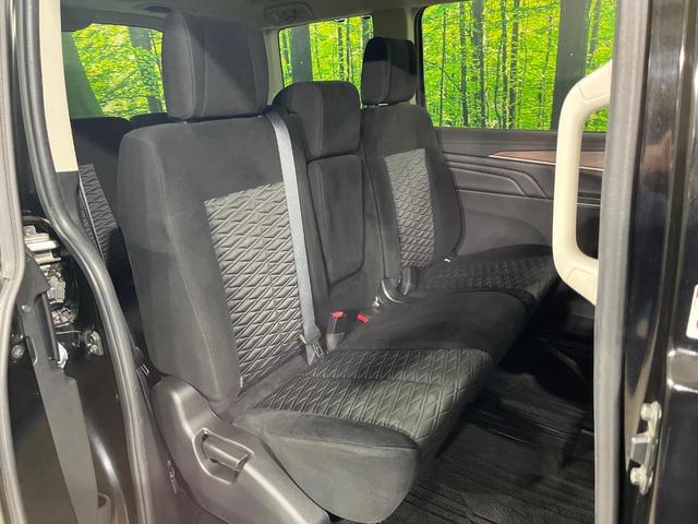 デリカD:5 G 禁煙車 4WD BIG-X11型ナビ バックカメラ ETC 両側電動スライドドア 衝突被害軽減装置 レーダークルーズコントロール オートエアコン LED 車線逸脱防止装置 純正18AW スマートキー(10枚目)