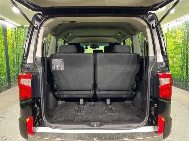 デリカD:5 G 禁煙車 4WD BIG-X11型ナビ バックカメラ ETC 両側電動スライドドア 衝突被害軽減装置 レーダークルーズコントロール オートエアコン LED 車線逸脱防止装置 純正18AW スマートキー(12枚目)