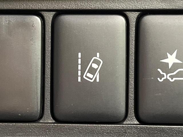 デリカD:5 G 禁煙車 4WD BIG-X11型ナビ バックカメラ ETC 両側電動スライドドア 衝突被害軽減装置 レーダークルーズコントロール オートエアコン LED 車線逸脱防止装置 純正18AW スマートキー(29枚目)