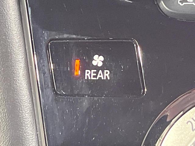 デリカD:5 G 禁煙車 4WD BIG-X11型ナビ バックカメラ ETC 両側電動スライドドア 衝突被害軽減装置 レーダークルーズコントロール オートエアコン LED 車線逸脱防止装置 純正18AW スマートキー(37枚目)