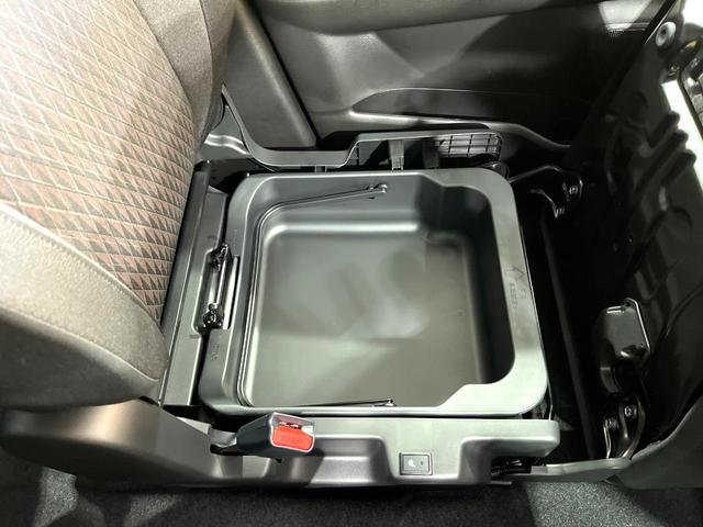 ソリオバンディット ハイブリッドMV 登録済未使用車 純正9インチDA 全周囲カメラ 両側電動ドア 衝突被害軽減システム コーナーセンサー LEDヘッド 純正15インチAW 車線逸脱警報 オートライト オートエアコン Bluetooth(70枚目)