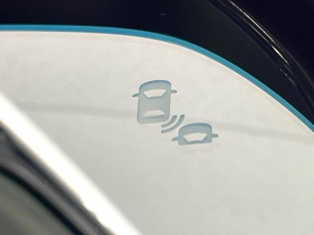 ステップワゴン ｅ：ＨＥＶスパーダ　登録済み未使用車　純正１１．４インチナビ　両側電動スライドドア　アダプティブクルーズコントロール　ブラインドスポットモニター　ＬＥＤヘッドライト　ハーフレザーシート　シートヒーター　フルセグ（7枚目）