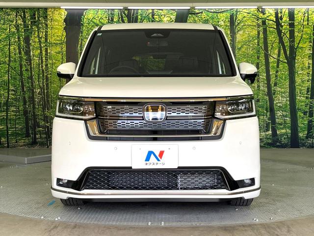 ステップワゴン ｅ：ＨＥＶスパーダ　登録済み未使用車　純正１１．４インチナビ　両側電動スライドドア　アダプティブクルーズコントロール　ブラインドスポットモニター　ＬＥＤヘッドライト　ハーフレザーシート　シートヒーター　フルセグ（14枚目）