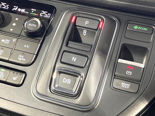 ステップワゴン ｅ：ＨＥＶスパーダ　登録済み未使用車　純正１１．４インチナビ　両側電動スライドドア　アダプティブクルーズコントロール　ブラインドスポットモニター　ＬＥＤヘッドライト　ハーフレザーシート　シートヒーター　フルセグ（55枚目）