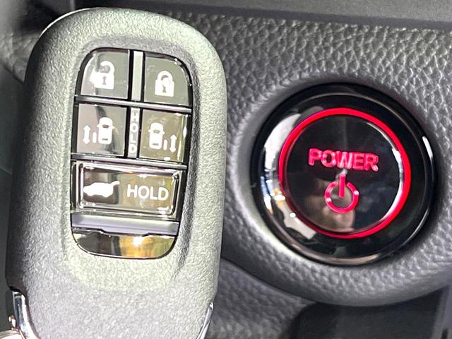 ステップワゴン ｅ：ＨＥＶスパーダ　登録済み未使用車　純正１１．４インチナビ　両側電動スライドドア　アダプティブクルーズコントロール　ブラインドスポットモニター　ＬＥＤヘッドライト　ハーフレザーシート　シートヒーター　フルセグ（64枚目）