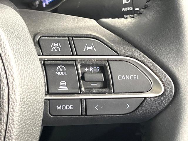 ヴォクシー ハイブリッドＳ－Ｚ　禁煙車　純正１０．５型ナビ　バックカメラ　ビルトインＥＴＣ　両側電動スライドドア　レーダークルーズコントロール　セーフティセンス　リアオートエアコン　ＬＥＤヘッドライト　純正１７ＡＷ　スマートキー（6枚目）