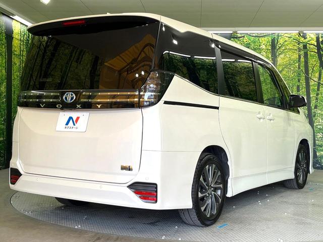 ヴォクシー ハイブリッドＳ－Ｚ　禁煙車　純正１０．５型ナビ　バックカメラ　ビルトインＥＴＣ　両側電動スライドドア　レーダークルーズコントロール　セーフティセンス　リアオートエアコン　ＬＥＤヘッドライト　純正１７ＡＷ　スマートキー（17枚目）