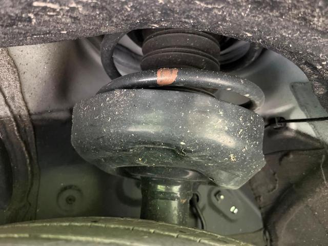 ヴォクシー ハイブリッドＳ－Ｚ　禁煙車　純正１０．５型ナビ　バックカメラ　ビルトインＥＴＣ　両側電動スライドドア　レーダークルーズコントロール　セーフティセンス　リアオートエアコン　ＬＥＤヘッドライト　純正１７ＡＷ　スマートキー（20枚目）