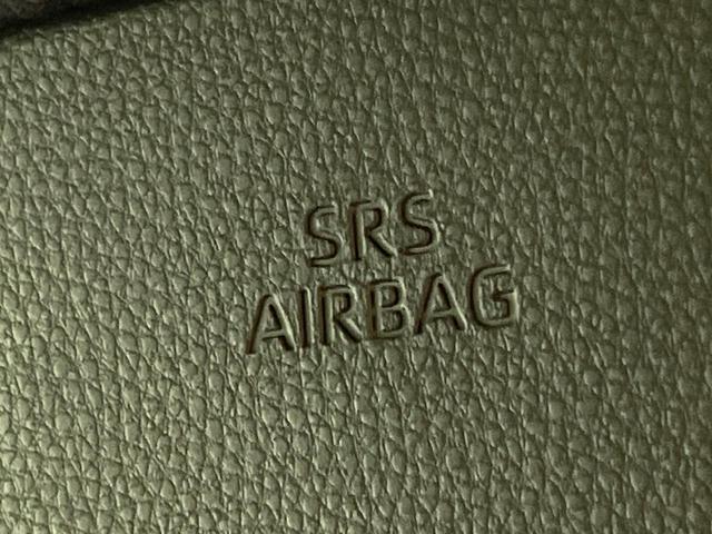 ヴォクシー ハイブリッドＳ－Ｚ　禁煙車　純正１０．５型ナビ　バックカメラ　ビルトインＥＴＣ　両側電動スライドドア　レーダークルーズコントロール　セーフティセンス　リアオートエアコン　ＬＥＤヘッドライト　純正１７ＡＷ　スマートキー（44枚目）