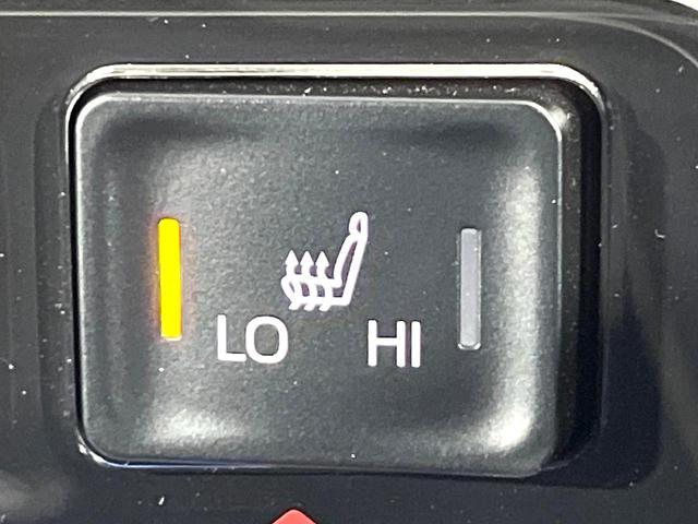 ヴォクシー ハイブリッドＳ－Ｚ　禁煙車　純正１０．５型ナビ　バックカメラ　ビルトインＥＴＣ　両側電動スライドドア　レーダークルーズコントロール　セーフティセンス　リアオートエアコン　ＬＥＤヘッドライト　純正１７ＡＷ　スマートキー（48枚目）