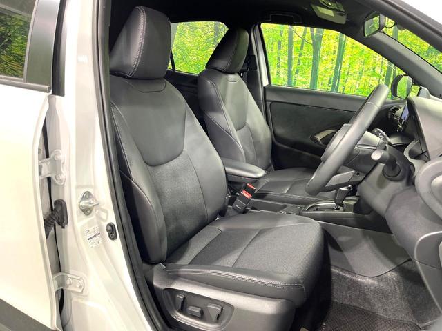 ヤリスクロス Ｚ　禁煙車　ナビ機能付き純正ディスプレイオーディオ　全周囲モニター　シートヒーター　レーダークルーズ　ブラインドスポットモニター　ＬＥＤヘッドライト　オートライト　パワーシート　スマートキー（9枚目）