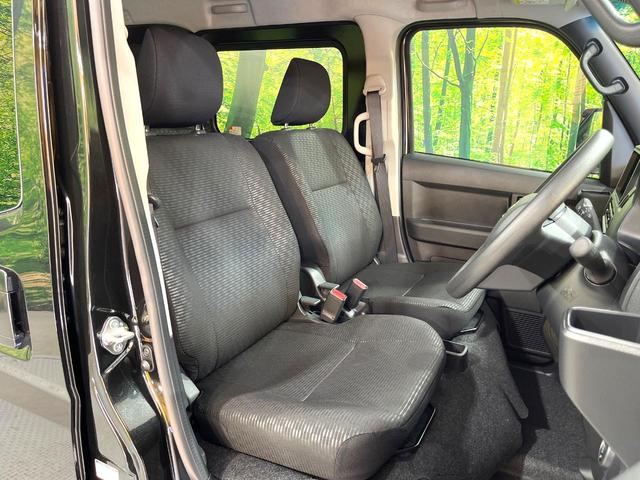 ハイゼットカーゴ クルーズ 禁煙車 届出済未使用車 衝突被害軽減システム コーナーセンサー スマートキー オートライト デュアルエアコン(8枚目)