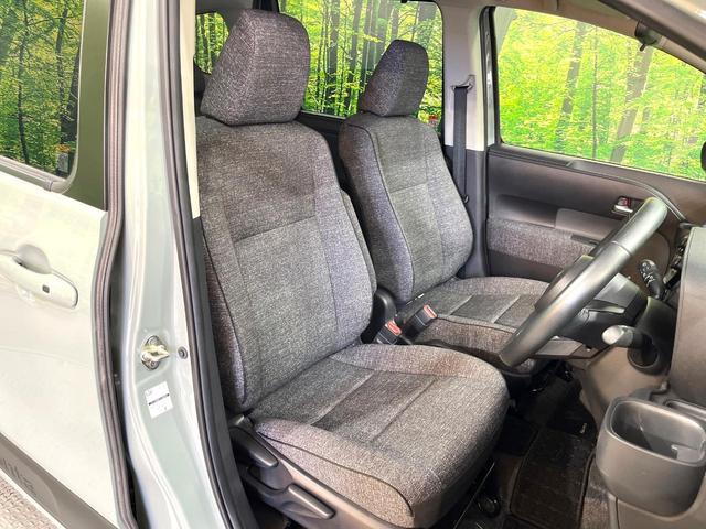 シエンタ ハイブリッドＺ　禁煙車　１０．５インチディスプレイオーディオ　全周囲カメラ　衝突被害軽減システム　ＢＳＭ　コーナーセンサー　ＬＥＤヘッド　車線逸脱警報　ＥＴＣ　オートライト　オートエアコン　Ｂｌｕｅｔｏｏｔｈ（8枚目）