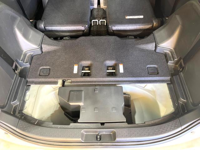 シエンタ ハイブリッドＺ　禁煙車　１０．５インチディスプレイオーディオ　全周囲カメラ　衝突被害軽減システム　ＢＳＭ　コーナーセンサー　ＬＥＤヘッド　車線逸脱警報　ＥＴＣ　オートライト　オートエアコン　Ｂｌｕｅｔｏｏｔｈ（57枚目）