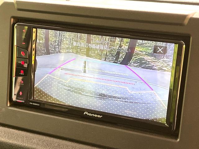 ジムニーシエラ ＪＣ　禁煙車　純正ディスプレイオーディオ　４ＷＤ　バックカメラ　衝突被害軽減システム　スマートキー　ＬＥＤヘッド　ビルトインＥＴＣ　クルコン　車線逸脱警報　オートライト　オートエアコン　Ｂｌｕｅｔｏｏｔｈ（4枚目）