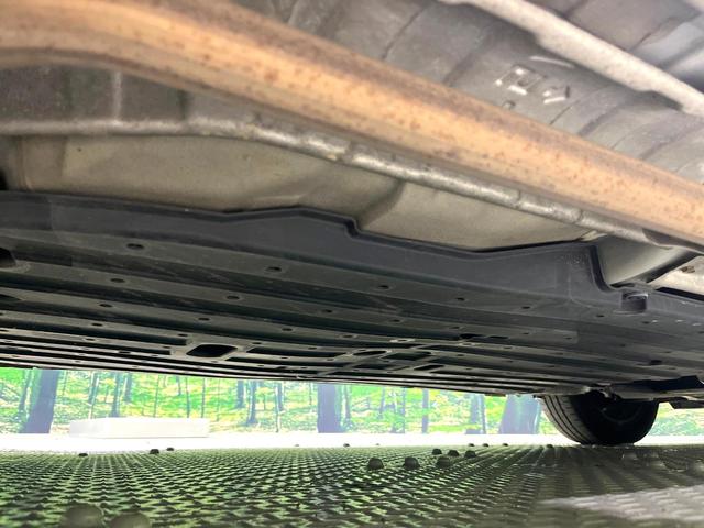 フィットハイブリッド Ｆパッケージ　純正ナビ　バックカメラ　衝突被害軽減システム　禁煙車　スマートキー　ＬＥＤヘッド　ＥＴＣ　オートエアコン　Ｂｌｕｅｔｏｏｔｈ　ＣＤ　ＤＶＤ再生　地デジ（20枚目）