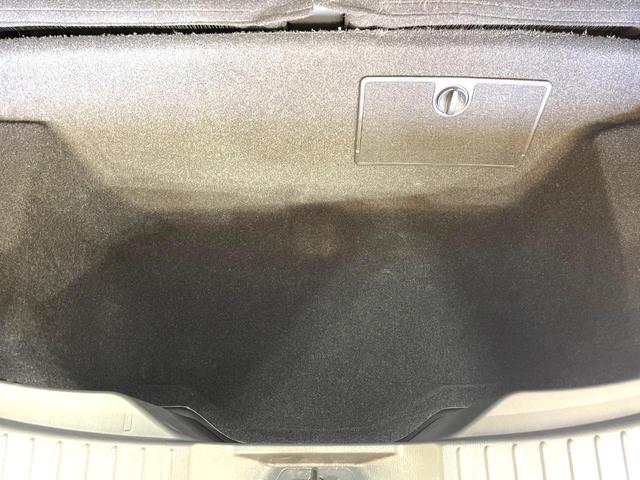 ＣＸ－８ ＸＤプロアクティブ　ディーゼル（軽油）　７人乗り　全周囲カメラ　衝突被害軽減システム　レーダークルーズ　禁煙車　電動リアゲート　パワーシート　コーナーセンサー　スマートキー　ＬＥＤヘッド　ビルトインＥＴＣ（41枚目）