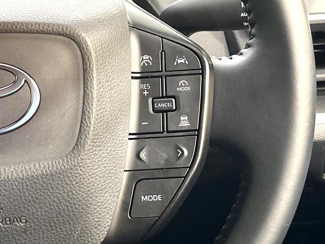 プリウス Ｘ　禁煙車　純正８インチディスプレイオーディオ　バックカメラ　衝突被害軽減システム　レーダークルーズ　コーナーセンサー　ＬＥＤヘッド　ＥＴＣ２．０　オートハイビーム　車線逸脱警報　　オートエアコン（6枚目）