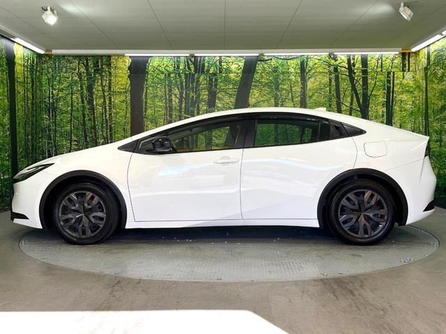 プリウス Ｘ　禁煙車　純正８インチディスプレイオーディオ　バックカメラ　衝突被害軽減システム　レーダークルーズ　コーナーセンサー　ＬＥＤヘッド　ＥＴＣ２．０　オートハイビーム　車線逸脱警報　　オートエアコン（26枚目）