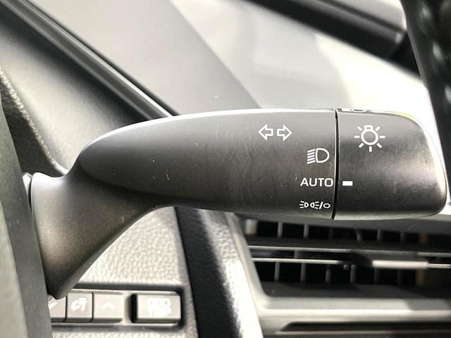 プリウス Ｘ　禁煙車　純正８インチディスプレイオーディオ　バックカメラ　衝突被害軽減システム　レーダークルーズ　コーナーセンサー　ＬＥＤヘッド　ＥＴＣ２．０　オートハイビーム　車線逸脱警報　　オートエアコン（35枚目）