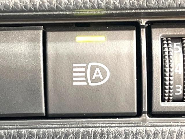 プリウス Ｘ　禁煙車　純正８インチディスプレイオーディオ　バックカメラ　衝突被害軽減システム　レーダークルーズ　コーナーセンサー　ＬＥＤヘッド　ＥＴＣ２．０　オートハイビーム　車線逸脱警報　　オートエアコン（44枚目）