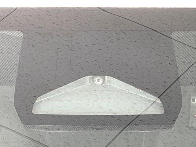 プリウス Ｘ　禁煙車　純正８インチディスプレイオーディオ　バックカメラ　衝突被害軽減システム　レーダークルーズ　コーナーセンサー　ＬＥＤヘッド　ＥＴＣ２．０　オートハイビーム　車線逸脱警報　　オートエアコン（50枚目）