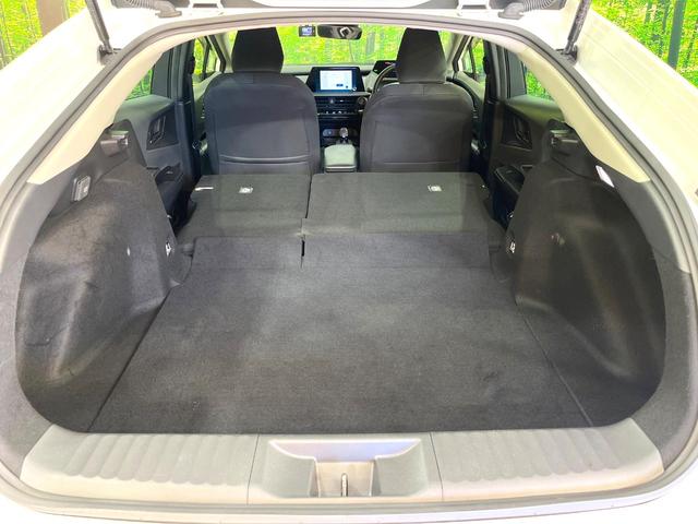 プリウス Ｘ　禁煙車　純正８インチディスプレイオーディオ　バックカメラ　衝突被害軽減システム　レーダークルーズ　コーナーセンサー　ＬＥＤヘッド　ＥＴＣ２．０　オートハイビーム　車線逸脱警報　　オートエアコン（59枚目）