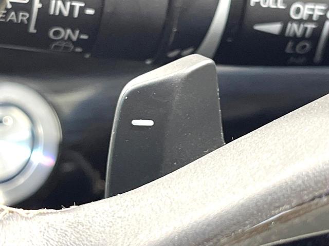 オデッセイ アブソルート・Ｘホンダセンシング　禁煙車　純正８型ナビ　フリップダウンモニター　バックカメラ　アダプティブクルーズコントロール　衝突被害軽減装置　リアオートエアコン　ＬＥＤヘッドライト　オートライト　純正１７ＡＷ　スマートキー（43枚目）