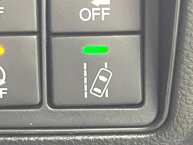 オデッセイ アブソルート・Ｘホンダセンシング　禁煙車　純正８型ナビ　フリップダウンモニター　バックカメラ　アダプティブクルーズコントロール　衝突被害軽減装置　リアオートエアコン　ＬＥＤヘッドライト　オートライト　純正１７ＡＷ　スマートキー（50枚目）