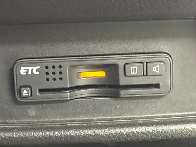 オデッセイ アブソルート・Ｘホンダセンシング　禁煙車　純正８型ナビ　フリップダウンモニター　バックカメラ　アダプティブクルーズコントロール　衝突被害軽減装置　リアオートエアコン　ＬＥＤヘッドライト　オートライト　純正１７ＡＷ　スマートキー（51枚目）