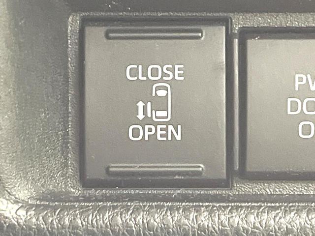 シエンタ Ｘ　禁煙車　純正８型ディスプレイオーディオ　Ａｐｐｌｅｃａｒｐｌａｙ　　バックカメラ　電動スライドドア　セーフティセンス　レーダークルーズコントロール　ＬＥＤヘッドライト　オートエアコン　スマートキー（6枚目）