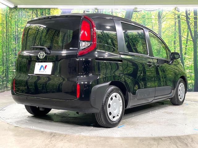 シエンタ Ｘ　禁煙車　純正８型ディスプレイオーディオ　Ａｐｐｌｅｃａｒｐｌａｙ　　バックカメラ　電動スライドドア　セーフティセンス　レーダークルーズコントロール　ＬＥＤヘッドライト　オートエアコン　スマートキー（17枚目）