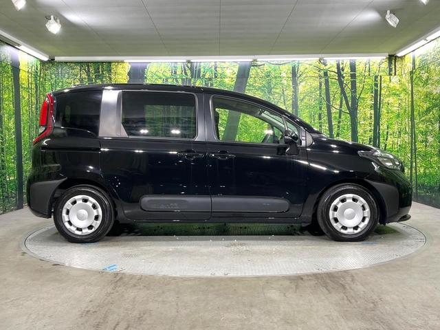 シエンタ Ｘ　禁煙車　純正８型ディスプレイオーディオ　Ａｐｐｌｅｃａｒｐｌａｙ　　バックカメラ　電動スライドドア　セーフティセンス　レーダークルーズコントロール　ＬＥＤヘッドライト　オートエアコン　スマートキー（27枚目）