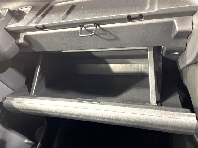 シエンタ Ｘ　禁煙車　純正８型ディスプレイオーディオ　Ａｐｐｌｅｃａｒｐｌａｙ　　バックカメラ　電動スライドドア　セーフティセンス　レーダークルーズコントロール　ＬＥＤヘッドライト　オートエアコン　スマートキー（38枚目）