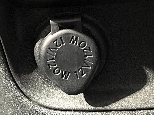 シエンタ Ｘ　禁煙車　純正８型ディスプレイオーディオ　Ａｐｐｌｅｃａｒｐｌａｙ　　バックカメラ　電動スライドドア　セーフティセンス　レーダークルーズコントロール　ＬＥＤヘッドライト　オートエアコン　スマートキー（39枚目）