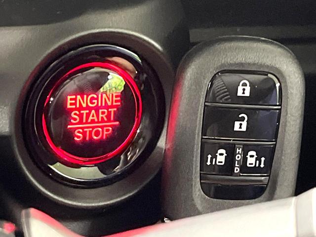 N-BOXカスタム ターボコーディネートスタイル 届出済未使用車 両側電動スライドドア シートヒーター バックカメラ LEDヘッドライト オートライト アダプティブクルーズ スマートキー コーナーセンサー オートエアコン(7枚目)