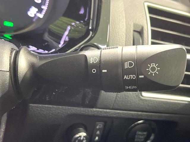 ランドクルーザープラド ＴＸ　Ｌパッケージ　禁煙車　純正９インチメモリーナビ　サンルーフ　４ＷＤ　ディーゼル　全周囲カメラ　レーダークルーズコントロール　黒革シート　前席シートエアコン　コーナーセンサー　ＬＥＤヘッドライト　ＥＴＣ２．０（46枚目）