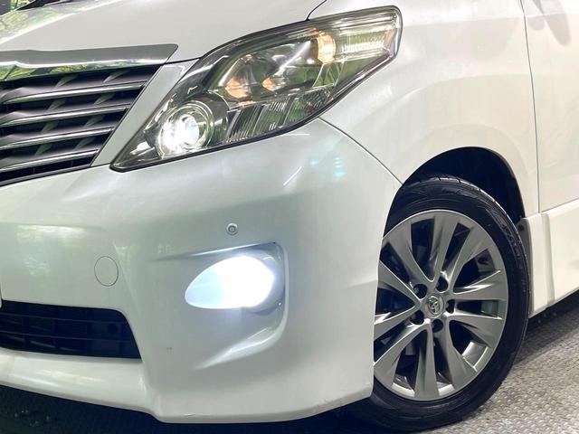 アルファード ２４０Ｓ　プライムセレクションＩＩ　禁煙車　ＳＤナビ　両側電動スライドドア　後席モニター　バックカメラ　コーナーセンサー　ＨＩＤヘッドライト　ＥＴＣ　純正１８インチアルミホイール　デュアルエアコン　リアオートエアコン（12枚目）