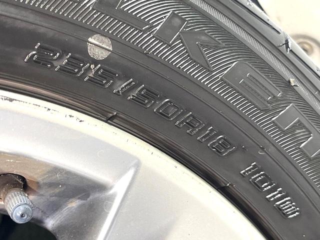 アルファード ２４０Ｓ　プライムセレクションＩＩ　禁煙車　ＳＤナビ　両側電動スライドドア　後席モニター　バックカメラ　コーナーセンサー　ＨＩＤヘッドライト　ＥＴＣ　純正１８インチアルミホイール　デュアルエアコン　リアオートエアコン（29枚目）