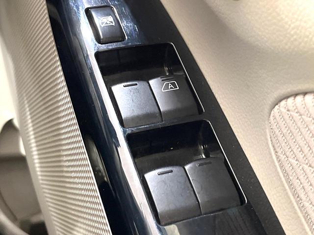 デイズ Ｘ　純正オーディオ　アラウンドビューモニター　スマートキー　ＥＴＣ　オートエアコン　アイドリングストップ　横滑り防止装置　電動格納ミラー　ベンチシート　衝突軽減装置（31枚目）