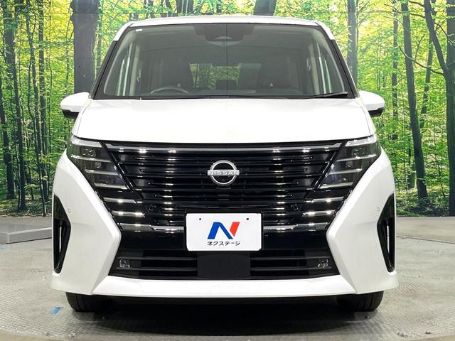 セレナ ハイウェイスターＶ　禁煙車　純正１２．３インチナビ　全周囲カメラ　両側電動ドア　衝突被害軽減システム　レーダークルーズ　コーナーセンサー　ＬＥＤヘッド　ビルトインＥＴＣ　純正１６インチアルミ　オートハイビーム（14枚目）